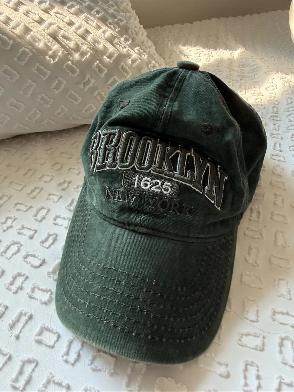 Brooklyn Embroidered Baseball Cap - Dark Green